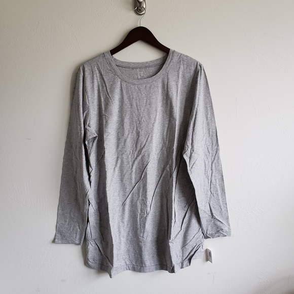 Gray Maternity long sleeve tshirt - Picture 2 of 2